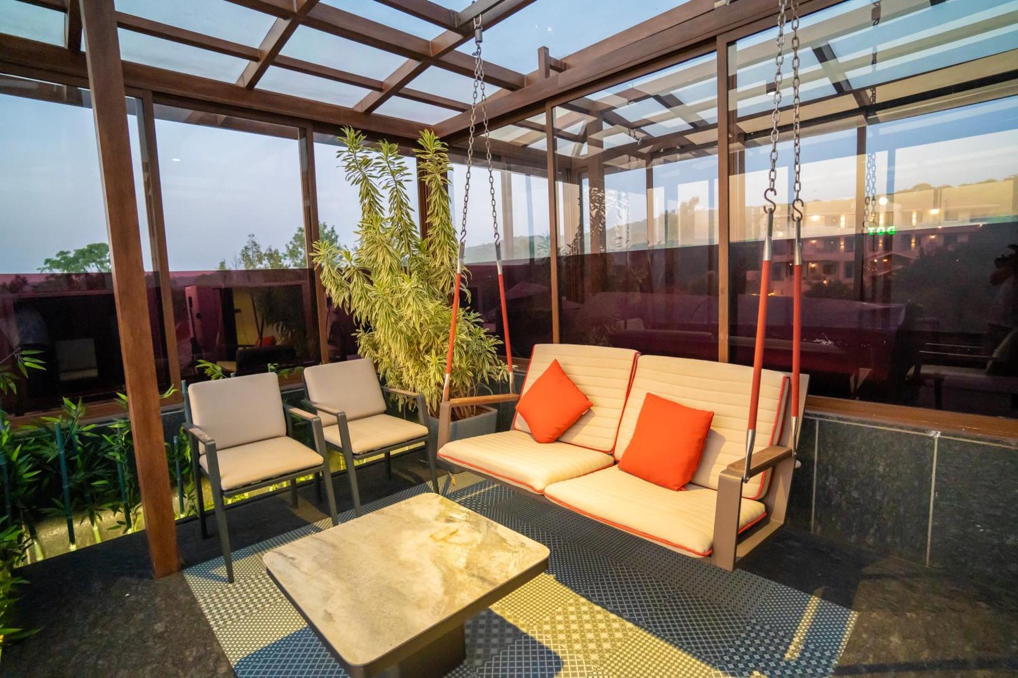 Leela Resort, The Exotic Boutique Hotel - Pure Veg Mahabaleshwar Exterior photo