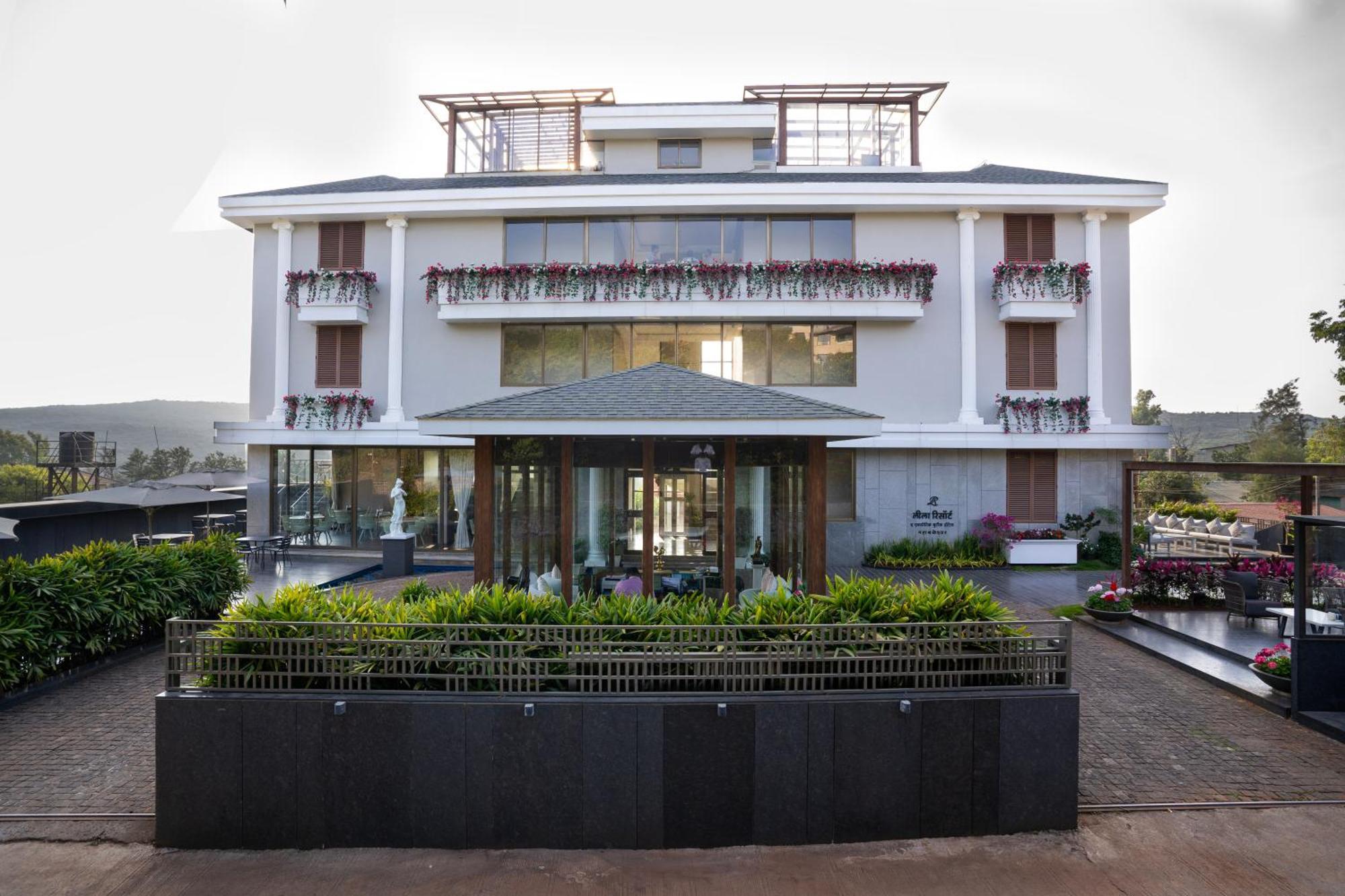 Leela Resort, The Exotic Boutique Hotel - Pure Veg Mahabaleshwar Exterior photo